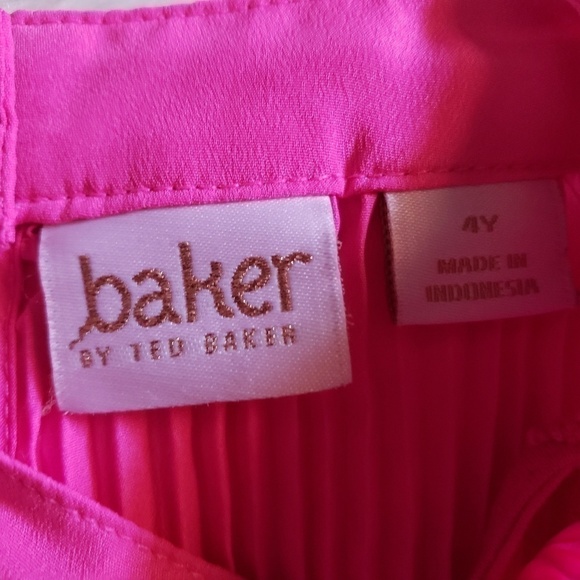 Baker by Ted Baker Pleated Long Sleeve Dressy Top Bright Pink Girl’s Size 4 - Picture 4 of 5